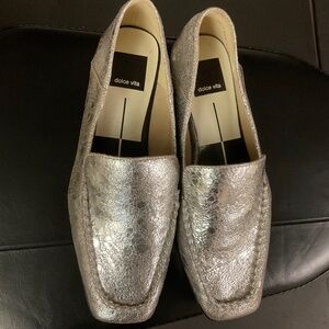 Dolce Vita Silver Flats